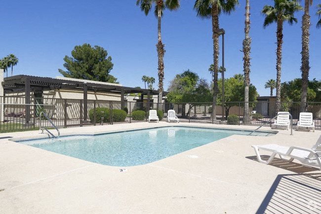 The Flats At Granite Reef Apartments