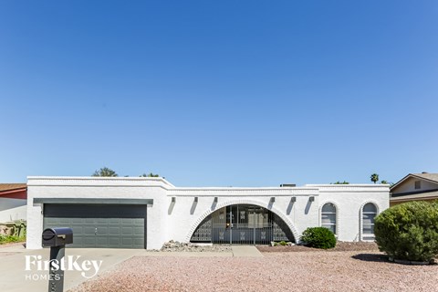 4808 W EL CAMINITO Drive 5 Beds Apartment for Rent