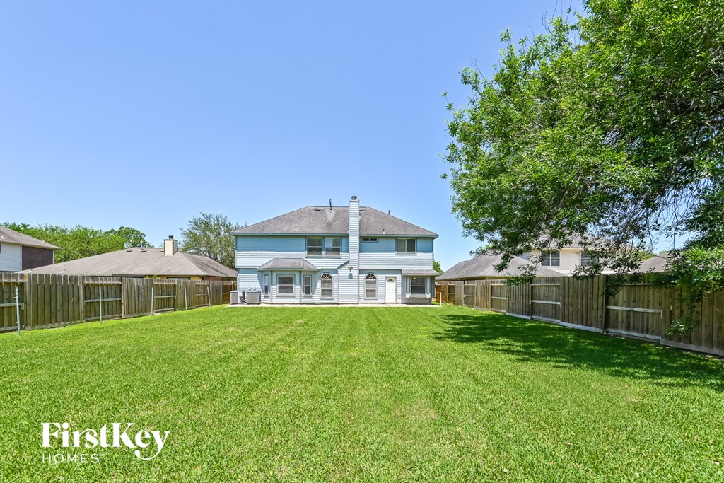 11125 31st Avenue N 5 Beds House for Rent - Photo Gallery 15