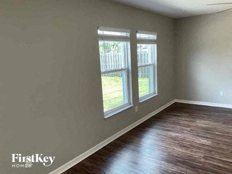 123 SW 19Th Terrace 3 Beds Apartment for Rent