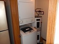 124 White Oak Ct, #09 2 Beds Apartment for Rent