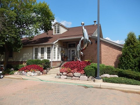 100 White Oak Ct. 2 Beds Apartment for Rent