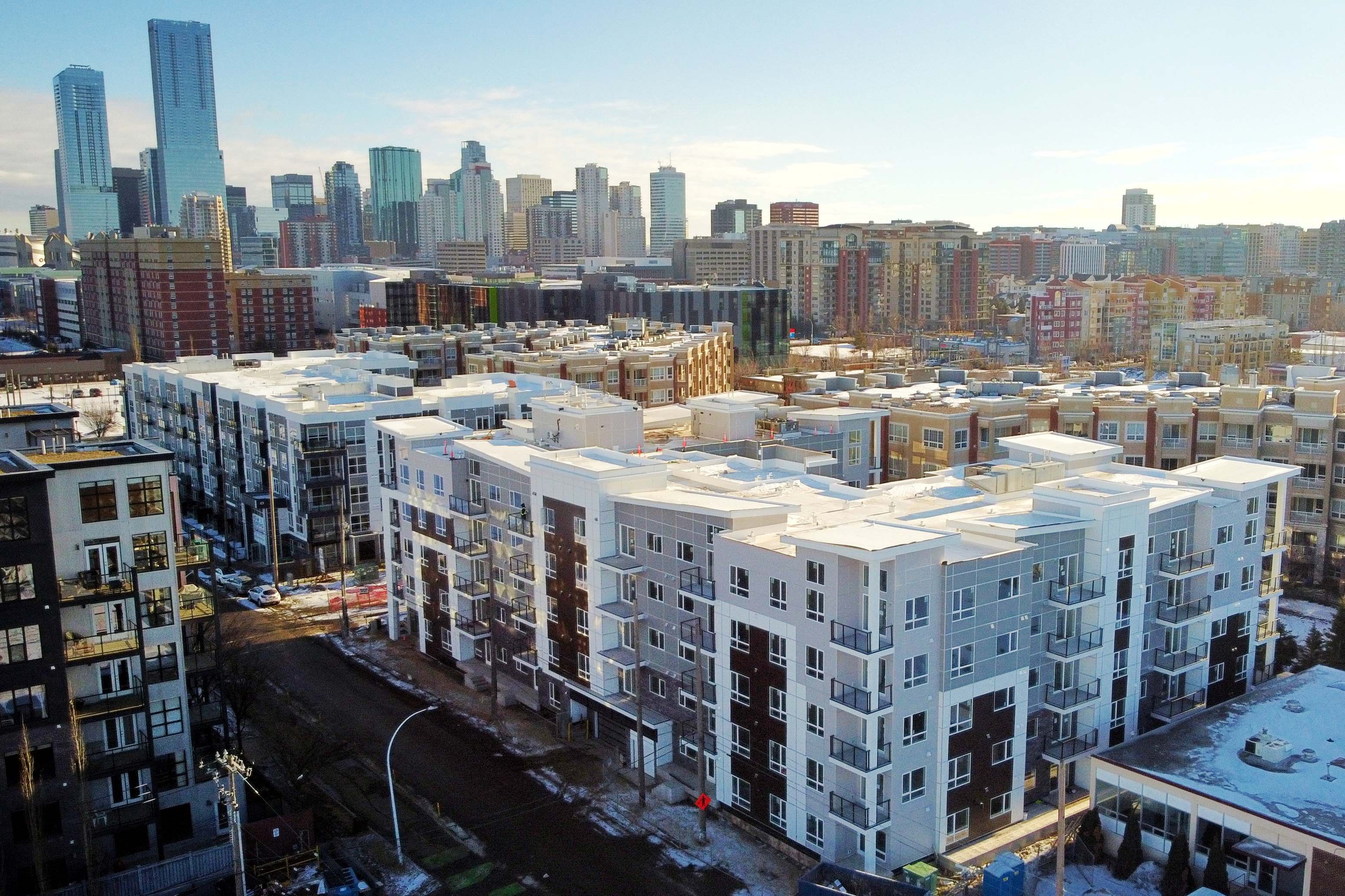 Village On 105 Modern Rentals In Oliver Apartments, 11303 105 Ave