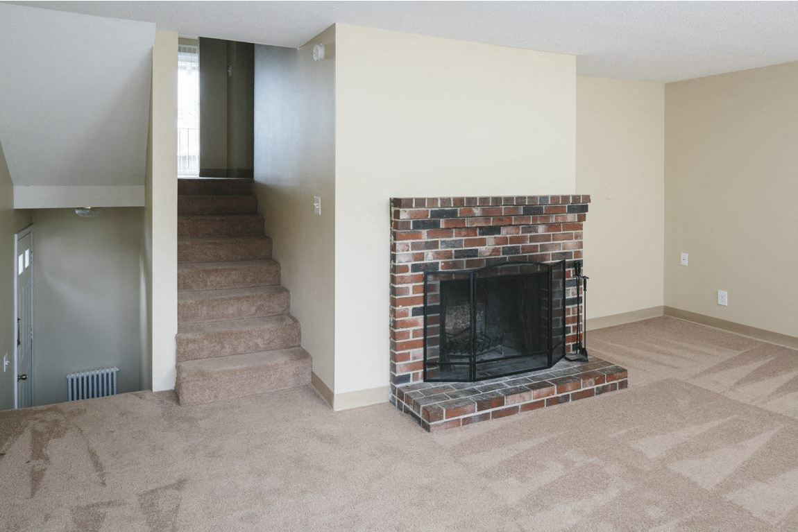 Taymil Yarmouth Pointe Fireplace