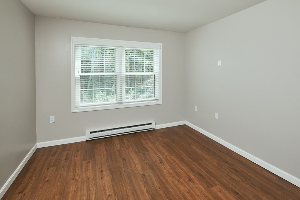 Taymil Yarmouth Landing Bedroom