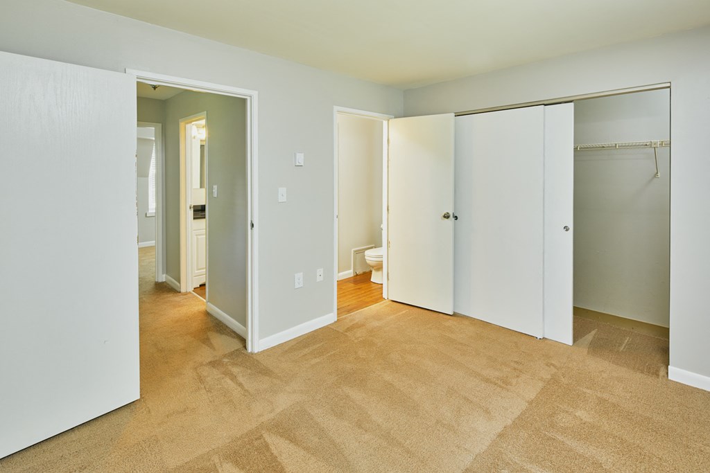 Taymil Yarmouth Landing Bedroom