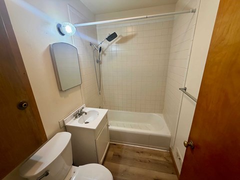 1030 East 12Th 2 Beds Apartment for Rent