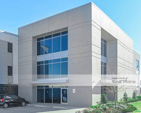 Storage Units for Rent available at 445 Jefferson Hwy, New Orleans, LA 70121