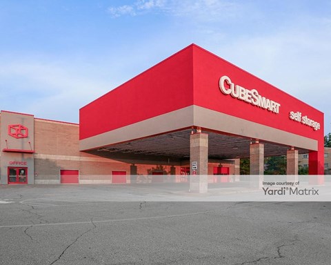 Storage Units for Rent available at 3180 North Highway 67, Florissant, MO 63033