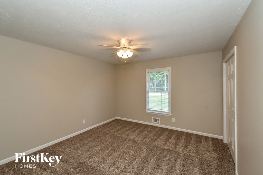 3190 Connie Way Studio House for Rent - Photo Gallery 7