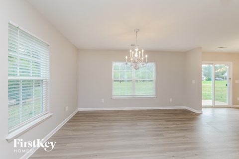 107 Sawyer Lane 3 Beds Apartment for Rent