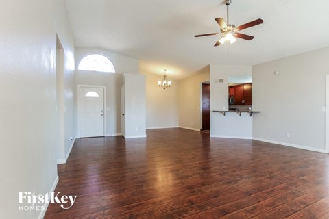 515 E RENEE Drive 3 Beds Apartment for Rent