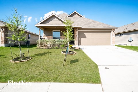 2267 Hawk Drive 3 Beds Apartment for Rent