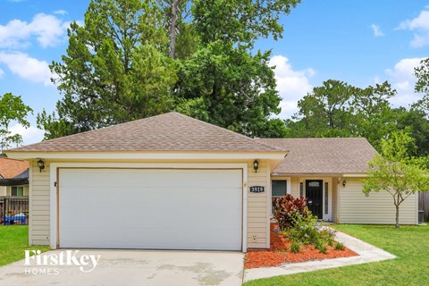 3919 SUMMER PINES DR 3 Beds Apartment for Rent