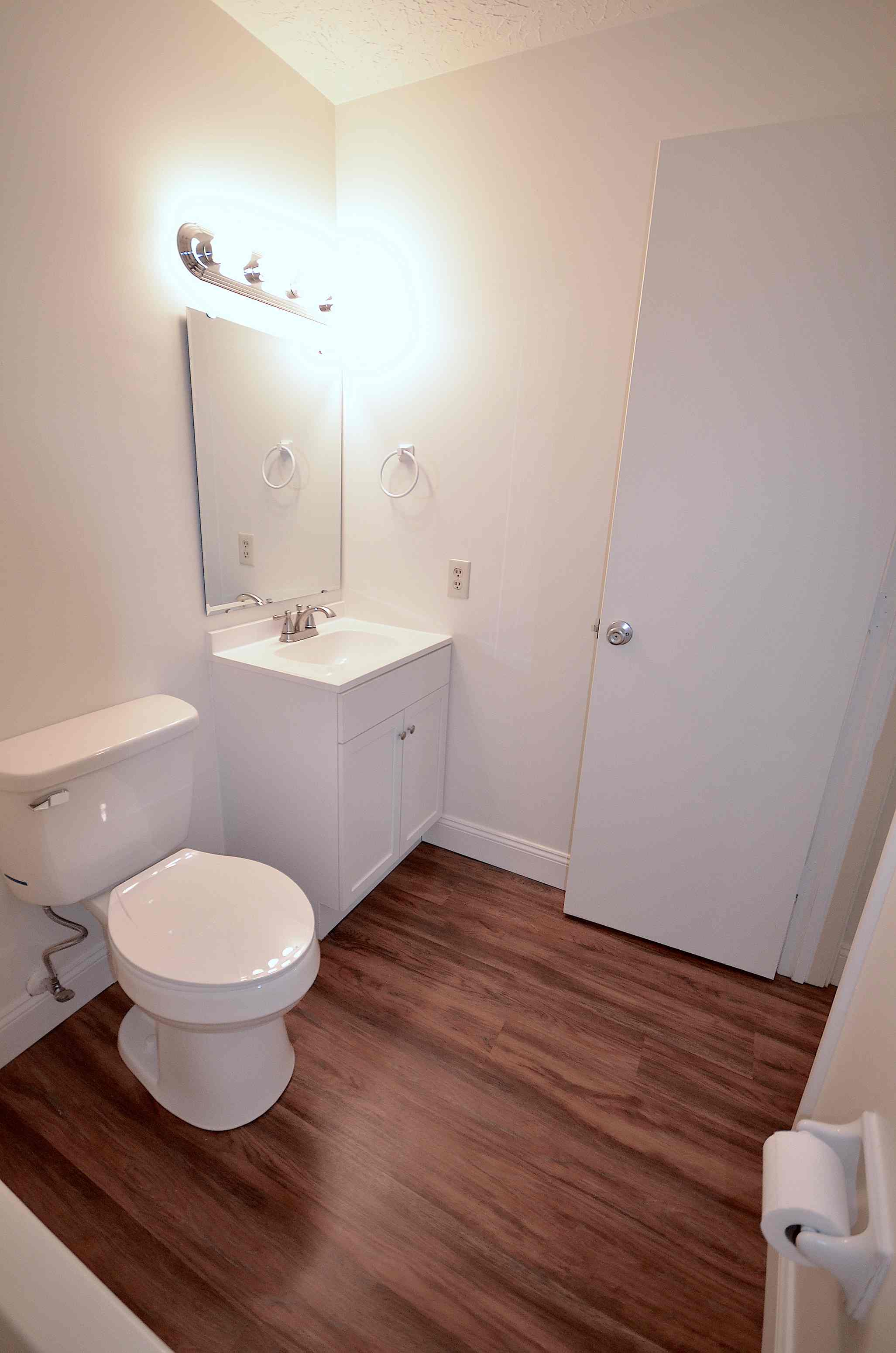 Waveland Place Apartments