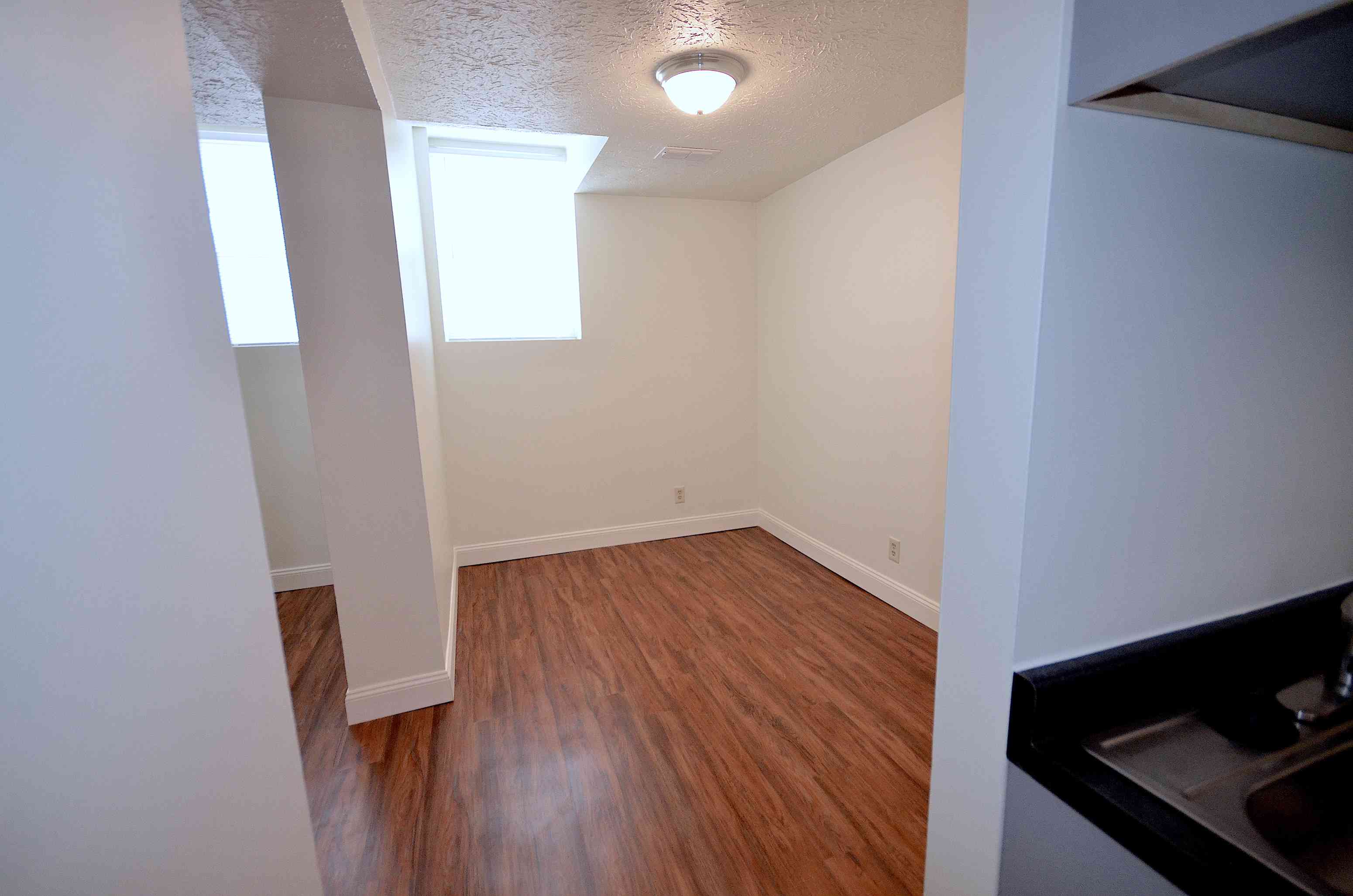 Waveland Place Apartments