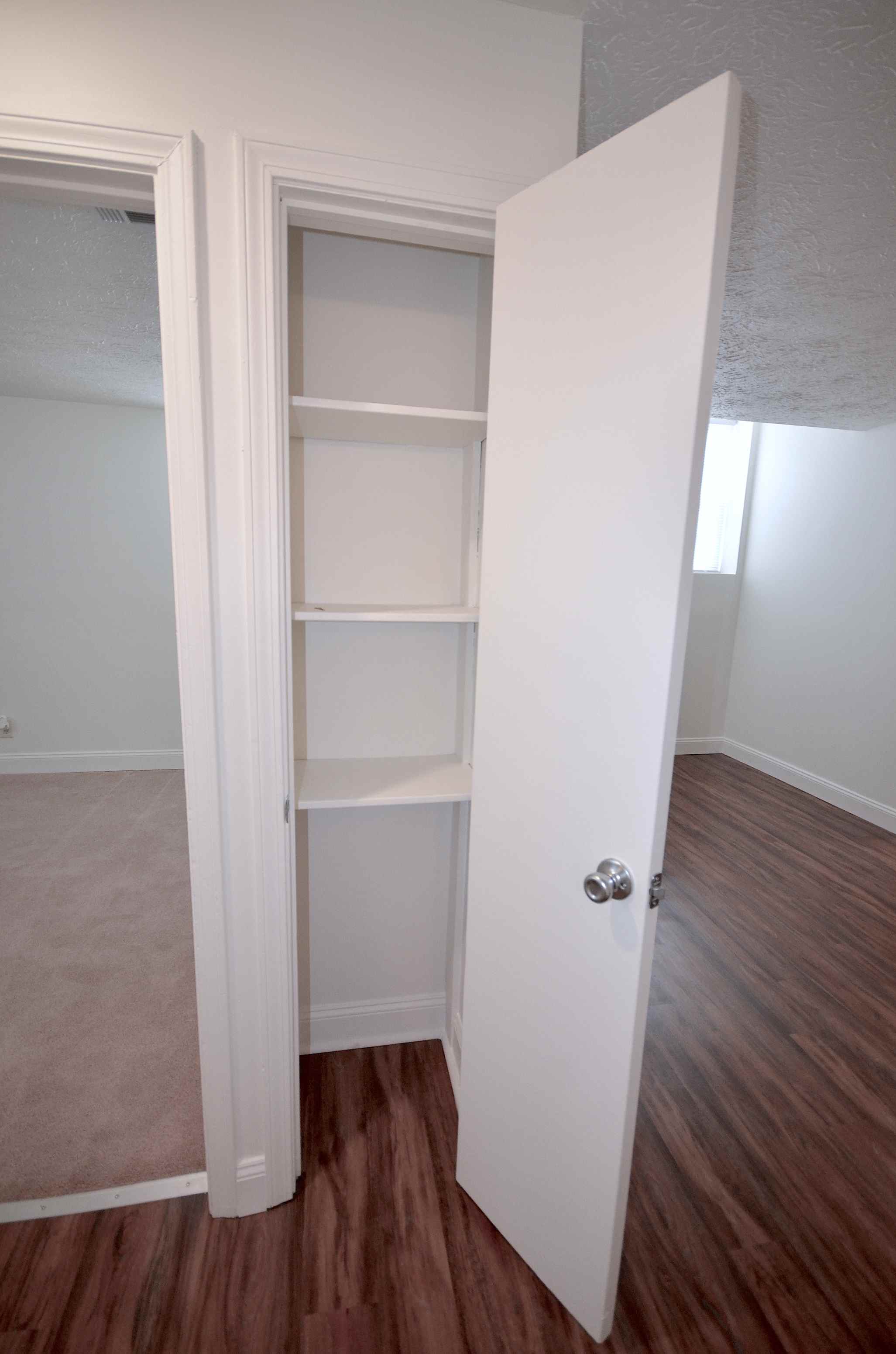 Waveland Place Apartments