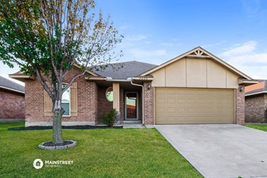 7905 DAWN CIR 3 Beds House for Rent - Photo Gallery 1
