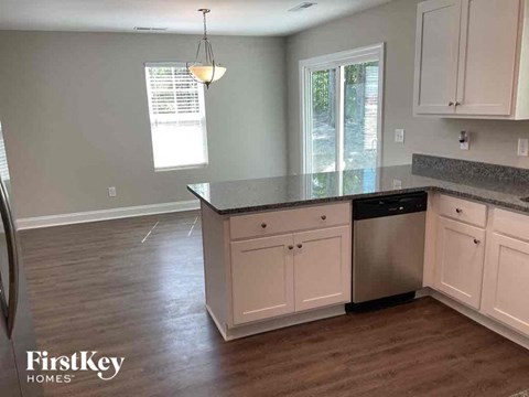 2041 Samantha Drive 3 Beds Apartment for Rent