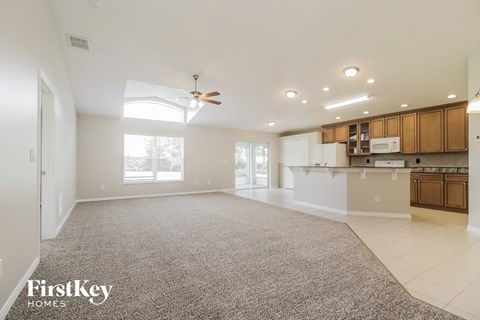 211 Oak Branch Drive 3 Beds Apartment for Rent