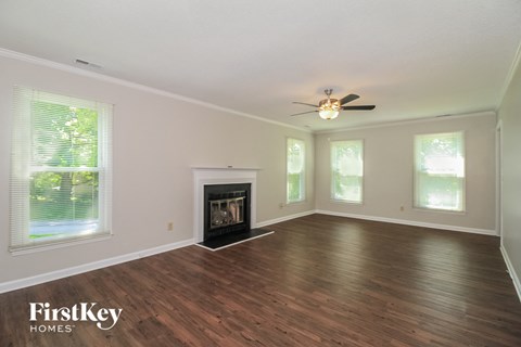 7089 Avenbury Circle 3 Beds Apartment for Rent