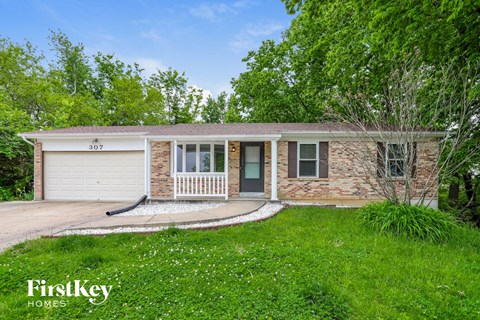 307 West Sunny Hill Boulevard 4 Beds Apartment for Rent