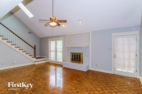 8508 Chimneyrock Boulevard 4 Beds Apartment for Rent