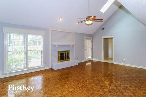 8508 Chimneyrock Boulevard 4 Beds Apartment for Rent