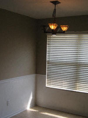 2 Bedroom Dining Room 3622 NE Chouteau Trafficway 2-3 Beds Apartment, Townhouse for Rent - Photo Gallery 5