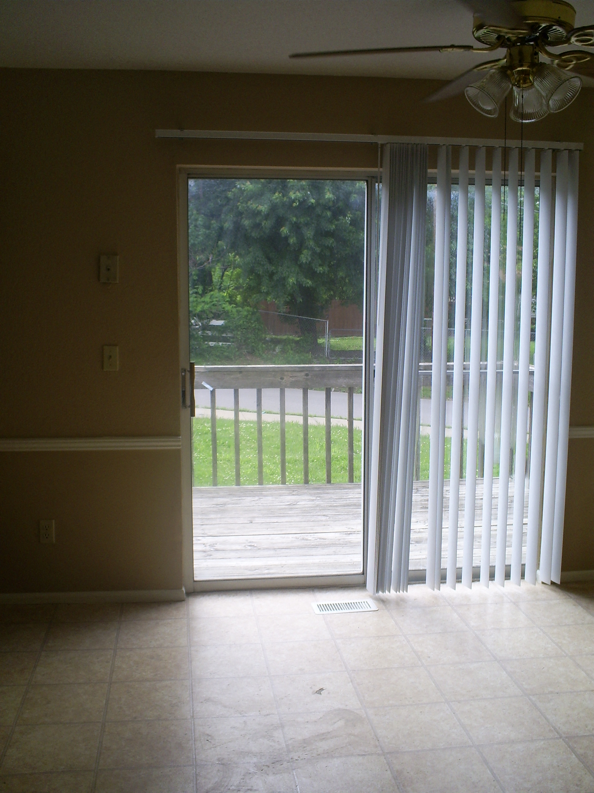 Devling Place Apartments, 3622 NE Chouteau Trafficway, Kansas City, MO RentCafe