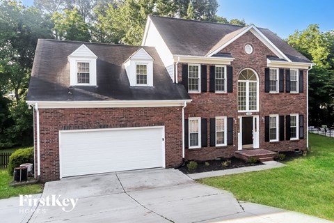 3883 Meadow Ridge Drive NW 4 Beds Apartment for Rent
