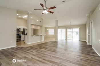 5316 BENTON ST 3 Beds House for Rent - Photo Gallery 3