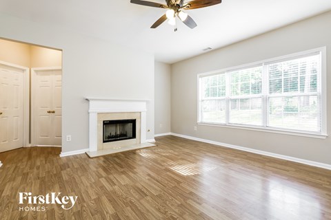 1010 Great Oaks Drive 5 Beds Apartment for Rent