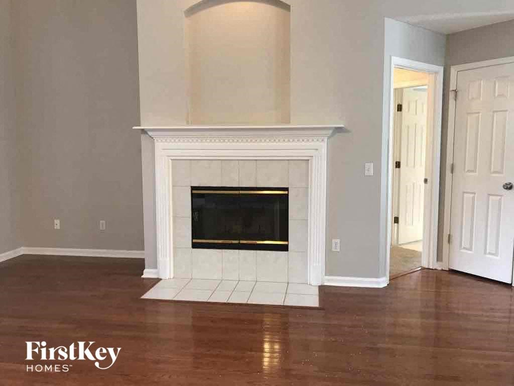 1508 QUAIL WOOD COURT 3 Beds House for Rent - Photo Gallery 5