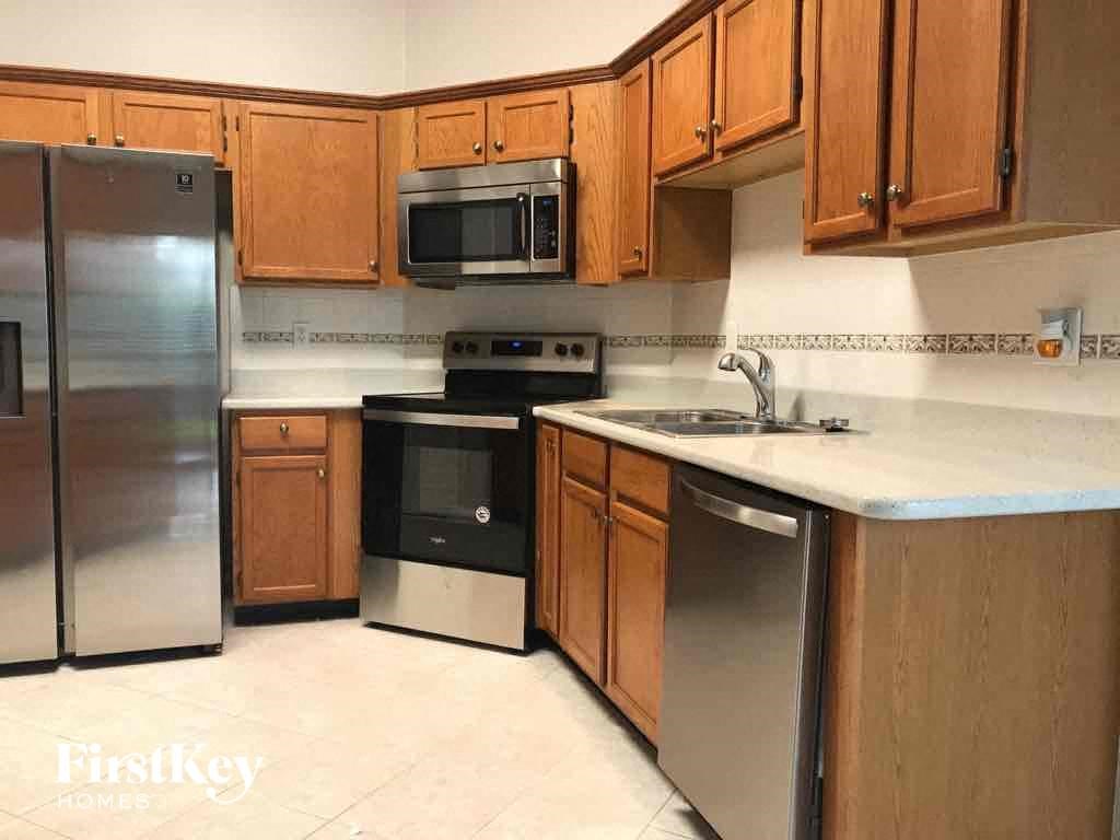 1508 QUAIL WOOD COURT 3 Beds House for Rent - Photo Gallery 9