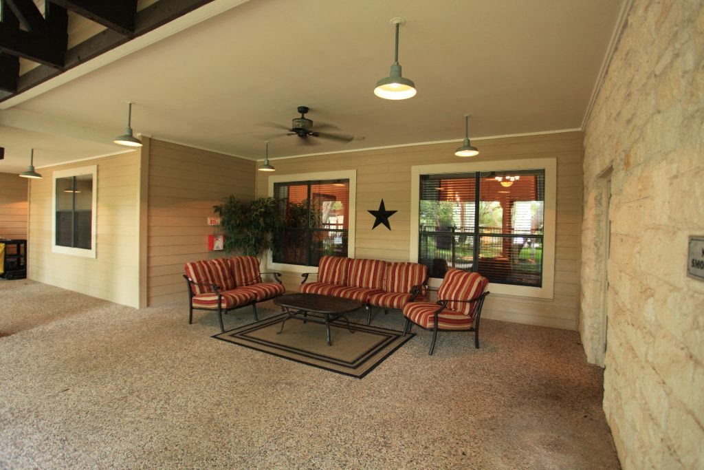 Austin Oaks Apartments Austin Oaks Apartments