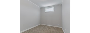 2 Bedrooms, 1 Bathroom