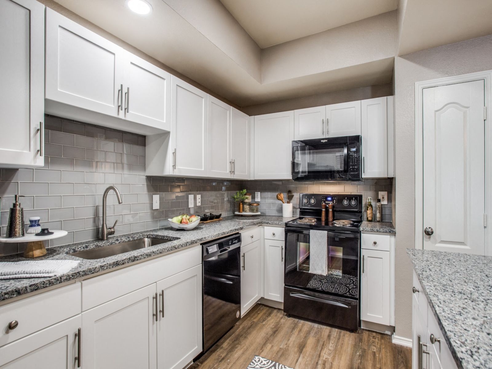 La Ventura Apartments Apartments In Plano Tx