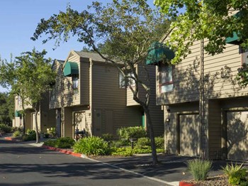 Apartments in Napa, Ca l Towpath Village - Photo Gallery 25