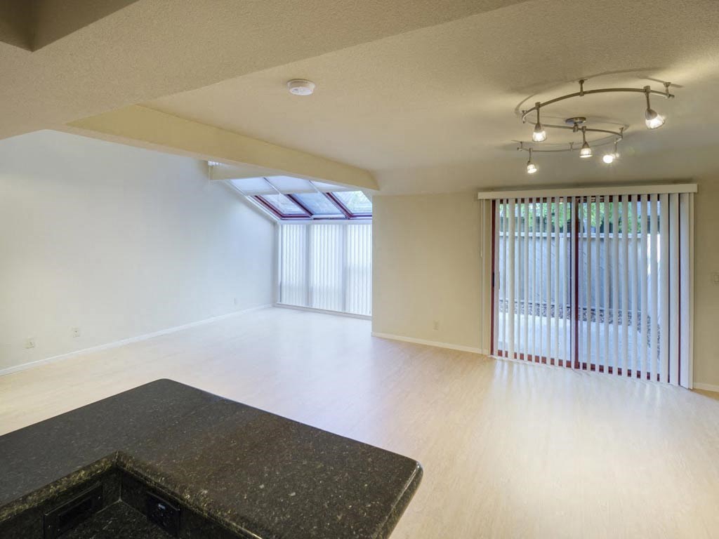 Apartments in Napa, Ca l Towpath Village