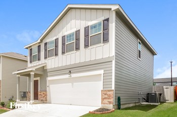 4831 Hallies Garden 3 Beds House for Rent - Photo Gallery 2