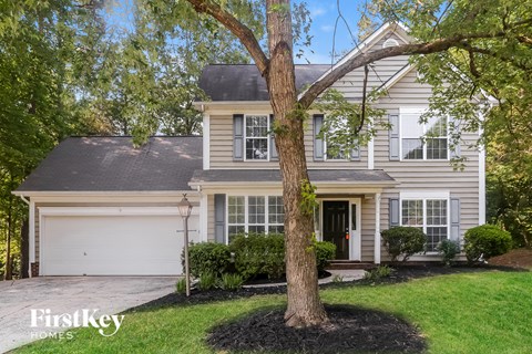 7270 Green Meadow Court 3 Beds Apartment for Rent