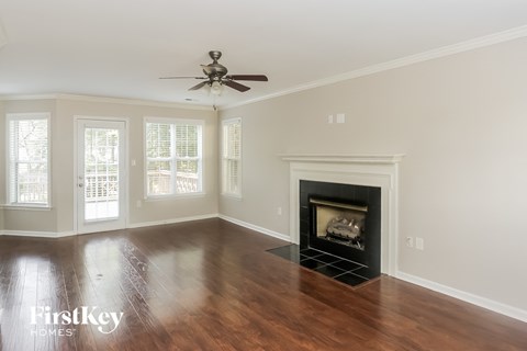 7270 Green Meadow Court 3 Beds Apartment for Rent