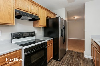 691 Aberdeen Drive 3 Beds House for Rent - Photo Gallery 5