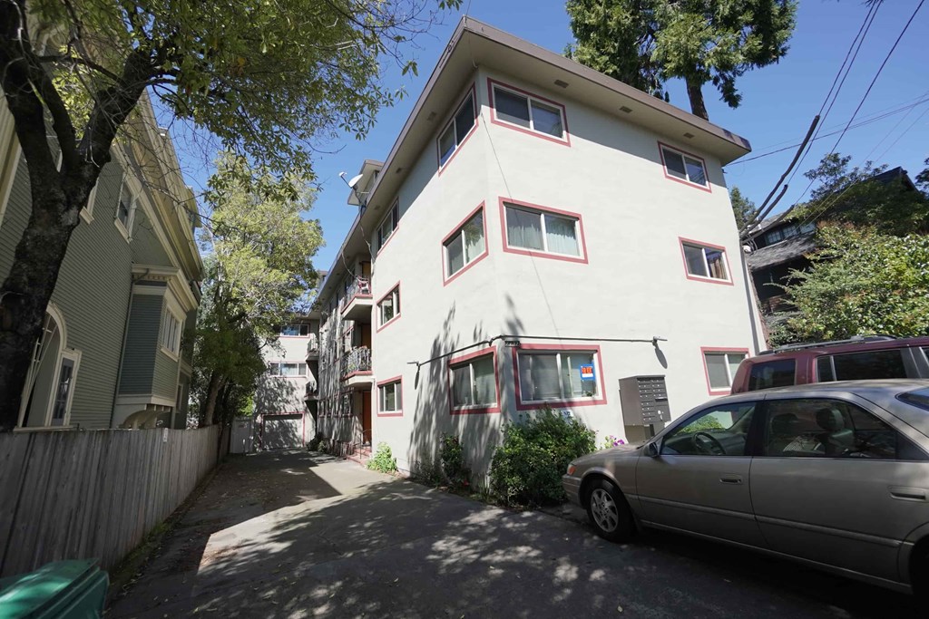 the building in which the apartment is located