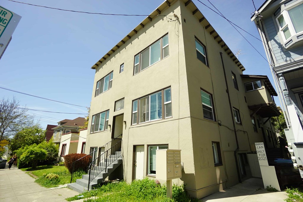 the building where the apartment is located