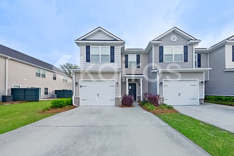 301 Ferguson 3 Beds Apartment for Rent