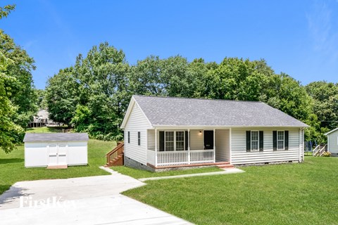 835 S Millon Street 4 Beds Apartment for Rent