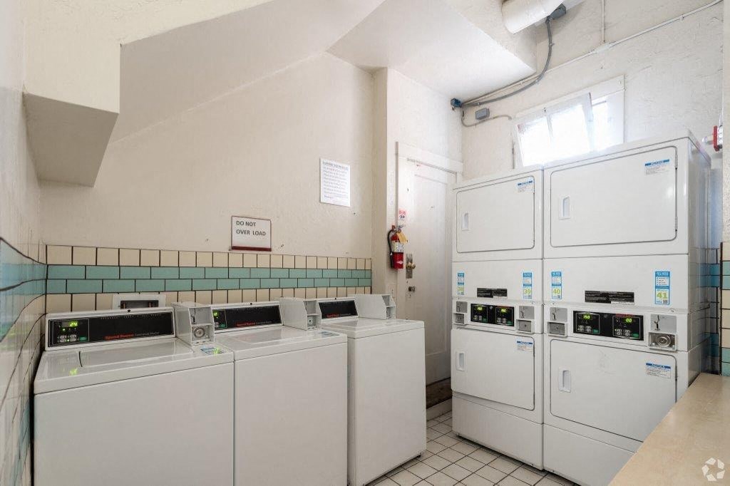a group of white appliances in a room