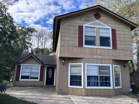 6476 Sable Woods Drive East 3 Beds Apartment for Rent